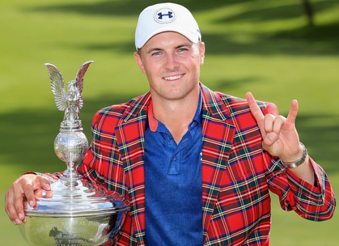 AT&amp;T Pebble Beach: Spieth kráčí za další trofejí