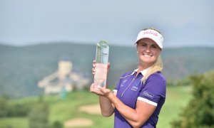 Carly Booth vyhrála profesionální turnaj na Karlštejně, Macková nejlepší amatérkou