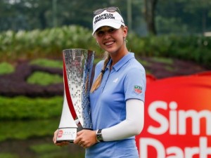 Jessica Korda of USA poses for photographs after winning the Sime Darby LPGA Malaysia golf tournament in Kuala Lumpur, Malaysia, 11 October 2015., Image: 262007979, License: Rights-managed, Restrictions: , Model Release: no, Credit line: Profimedia, TEMP EPA