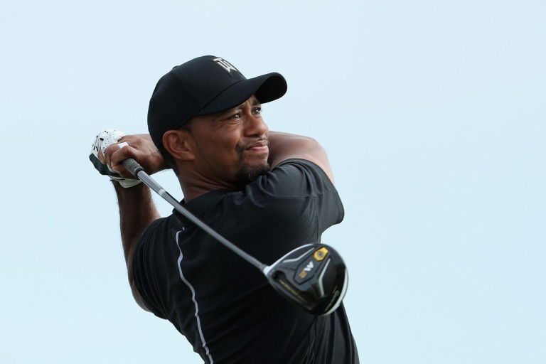 NASSAU, BAHAMAS - DECEMBER 01: Tiger Woods of the United States hits his tee shot on the 13th hole during round one of the Hero World Challenge at Albany, The Bahamas on December 1, 2016 in Nassau, Bahamas. Christian Petersen, Image: 307255655, License: Rights-managed, Restrictions: , Model Release: no, Credit line: Profimedia, Getty images