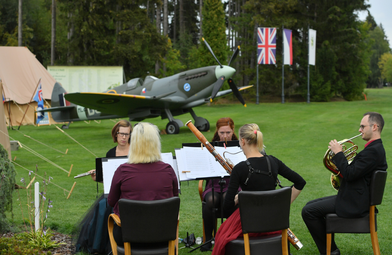 Dechový kvintet Západočeského symfonického orchestru Mariánské Lázně a stylové skladby Jaroslava Ježka (Foto: Zdeněk Sluka)