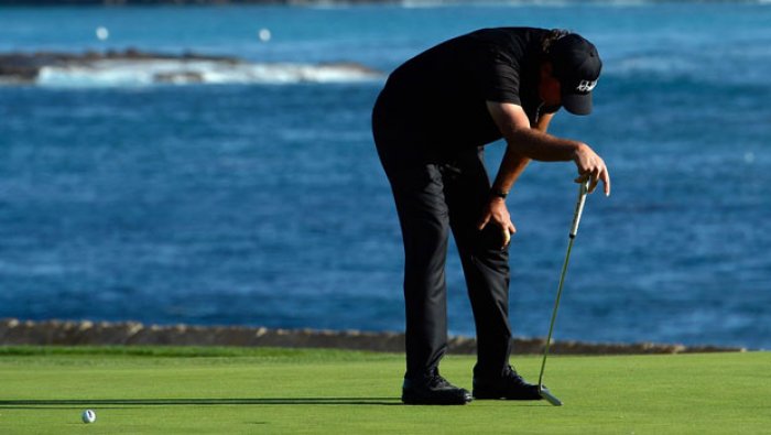 MICKELSON se v Pebble Beach návratu nedočkal, TAYLOR vzkříšení ano