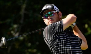 PERTH: Oosthuizen si pohlídal náskok a slaví