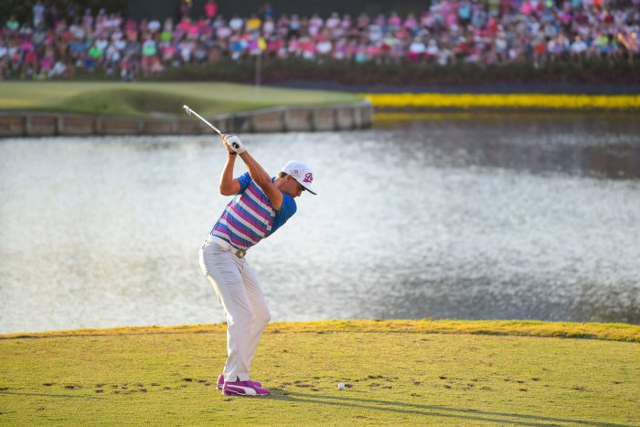 VIDEO: Dvě hole-in-one za sebou na PAR 3 Contest