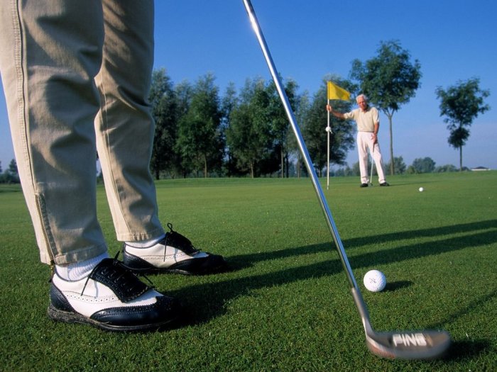 PORSCHE EUROPEAN OPEN:  Levy slaví titul!