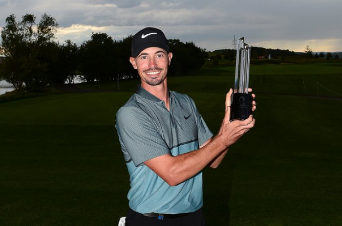 JOBURG OPEN: Vede Peterson, první kolo se nedohrálo