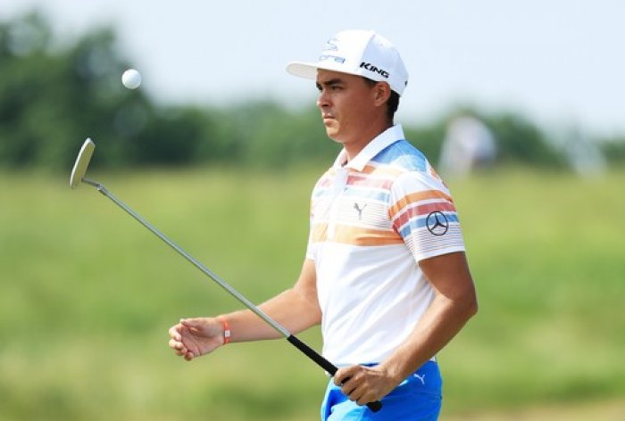 Fowler má rekordy, hvězdy se v úvodu US Open trápily