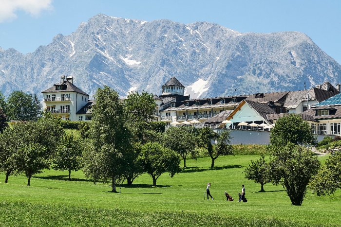 Vítejte na Golf Safari pod alpskými velikány