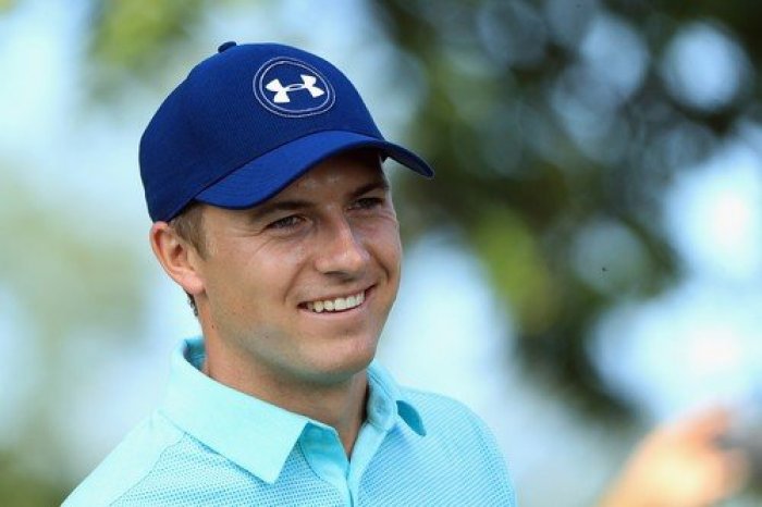 SPIETH výrazně zlepšil puttovaní. DJ na něj ztrácí před finále tři rány