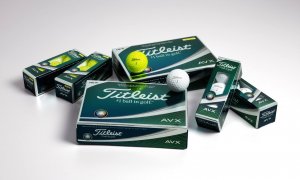 Nový BRATŘÍČEK provéček je na světě: míč Titleist AVX