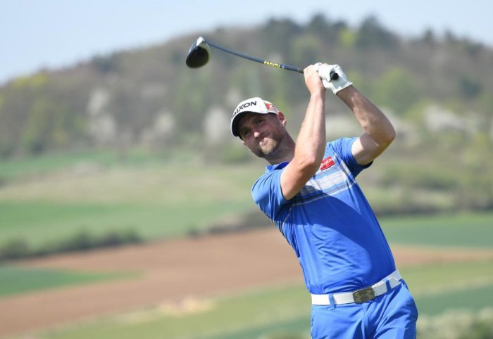 Čechům se finále Czech Masters příliš nevydařilo, Kořínek se alespoň rozloučil parádním chip-inem