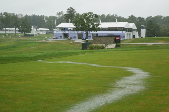 BMW Championship: Déšť zaplavil hřiště. A přinesl spoustu zápletek ve FedEx Cupu