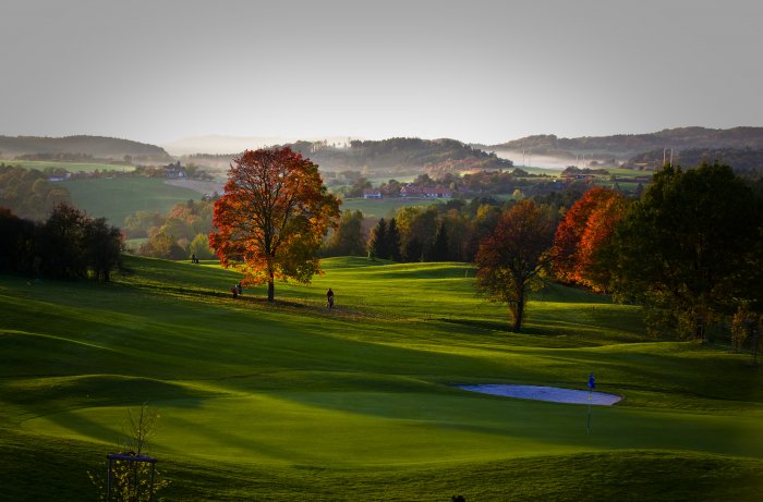 Čas na golf se krátí. Na Loretě mají ale elegantní řešení
