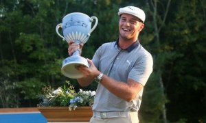 DeChambeau se podle očekávání odhlásil z Colonialu