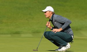 Spieth je znovu blíže titulu, Wallace největším soupeřem