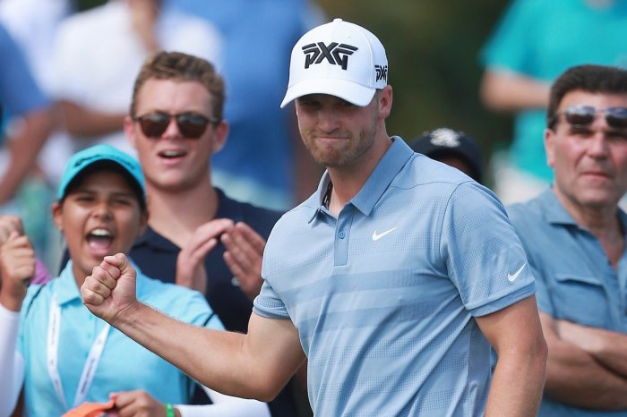 Clark rozdrtil TPC Scottsdale, z Evropanů nejlepší Rahm