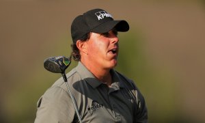 VIDEO: Mickelson po šesti letech v Bay Hill řádil, z opačné strany ale míč na green neposlal