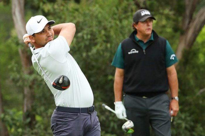 Travelers Championship: V čele šest hráčů, skvělý start pro Mickelsona