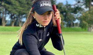Spilková a její měsíc doma: Pomoc jiným a už také golf