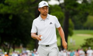 Na Havaji už vede Schauffele, výrazně poskočil Reed