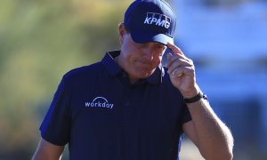 PGA Tour je zpět: Mickelson nasadil brýle, Na se nezapřel