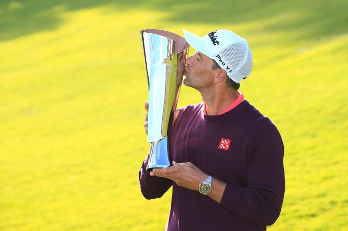 Po téměř čtyřech letech má Scott titul z PGA Tour, největší rival odpadl
