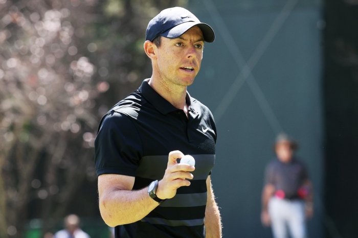 Jedenáct ran! McIlroy na úvod deklasoval Johnsona