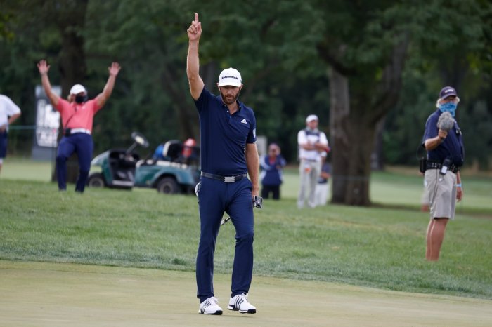 Johnson i přes porážku zůstává v čele FedEx Cupu, známe tak úvodní skóre na Tour Championship