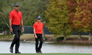 Tiger Woods má za sebou další operaci zad. Stihne Masters?