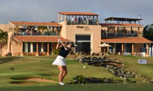 Golfistka Kousková se i přes komplikace při přesunu z Keni připravuje na turnaj v Maroku