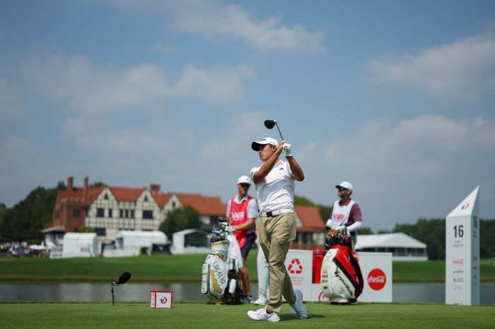 Morikawa a Bradley rozstříleli East Lake a přehnali se přes Schefflera