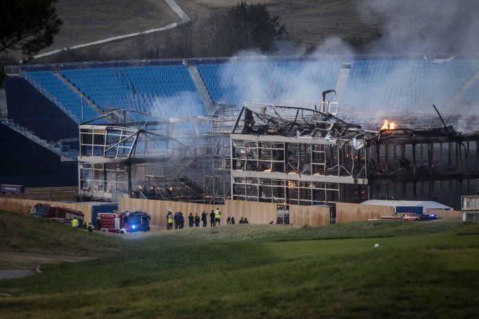 Jen týden po Ryder Cupu lehla tribuna Marco Simone Golf & Country Clubu popelem