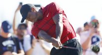 Par ve čtvrtém kole, par celkově. Tiger Woods má za sebou první turnaj od dubna