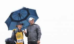 Pět nečekaných lídrů. Na The Open zářili i Westwood a Mickelson, v jednu chvíli dělili vedení
