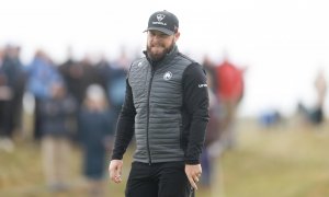 St. Andrews je evropskou elitou drceno. Z vítězů Ryder Cupu začali nejlépe Hatton a MacIntyre